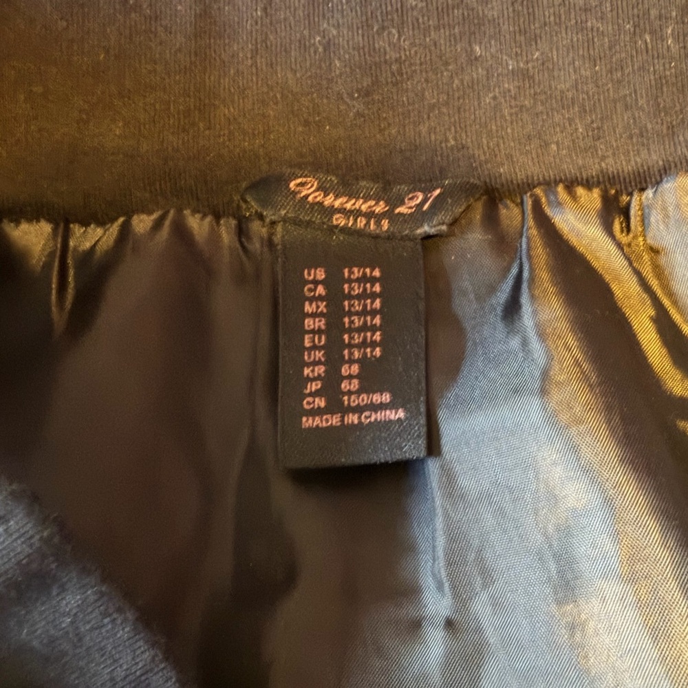 Forever 21 Girls Faux Leather Skirt - Picture 3 of 4